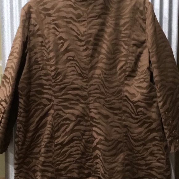 Linea jacket - Picture 7 of 7